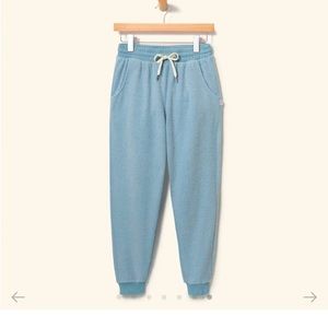 Blanket Blend sweatpants for Men by Feat. Size M never worn, cozy, comfy!